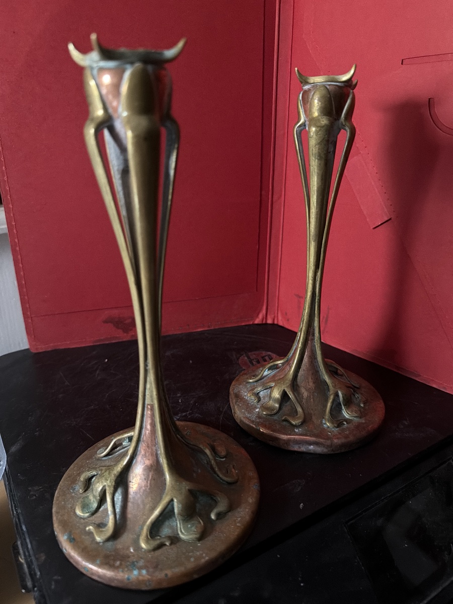 Paire de bougeoirs en bronze et cuivre rouge de style "Art Nouveau" de  G.  De Feure 1901-photo-4