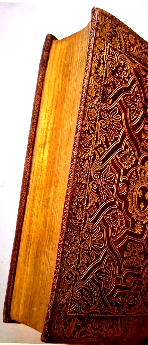 *belle Semaine Sainte* In Red Morocco Leather With Fanfare Binding, 8vo: Featuring The Coat Of Arms Of Louis XV From 1748-photo-3