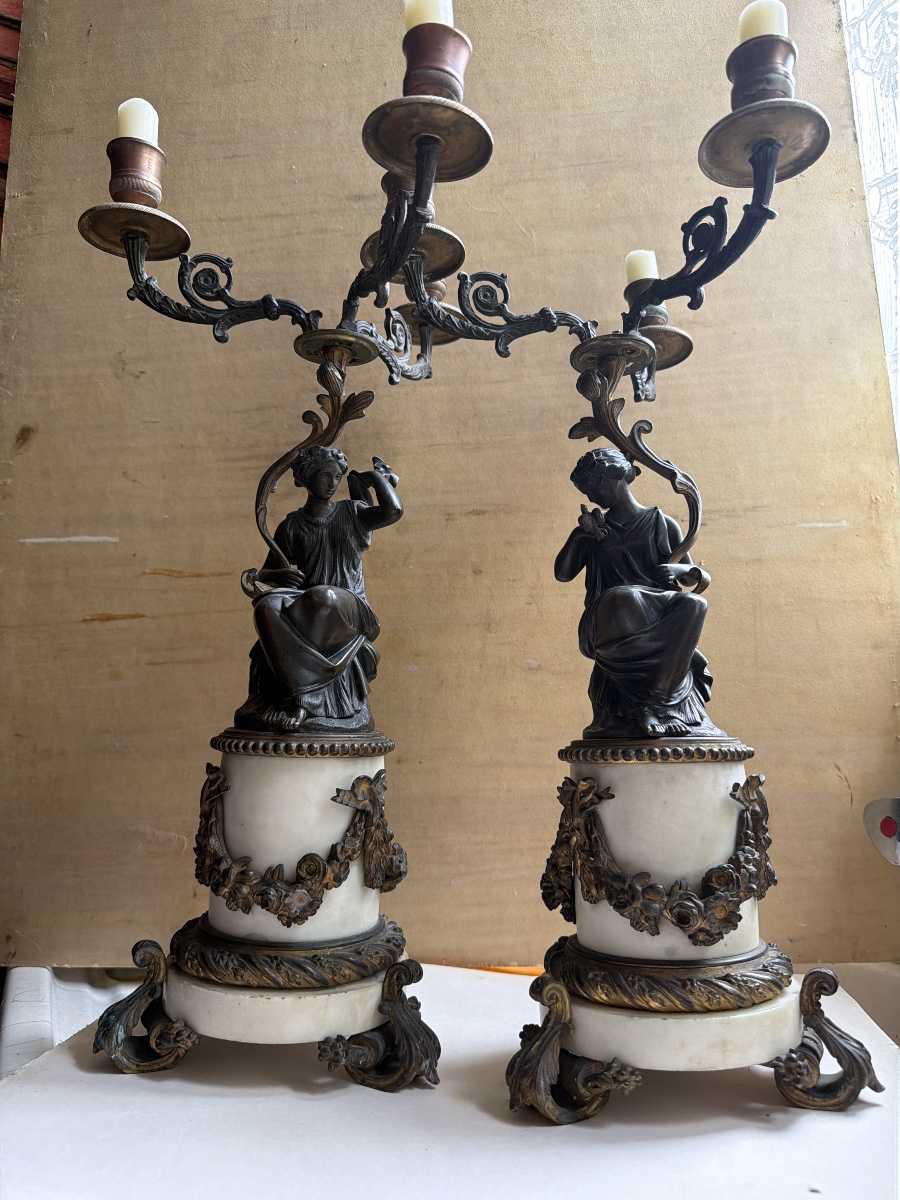 Pair Of Three-armed Castle Candelabra Made Of Carrara Marble And Chiseled Bronze With A Patina, 19-photo-6
