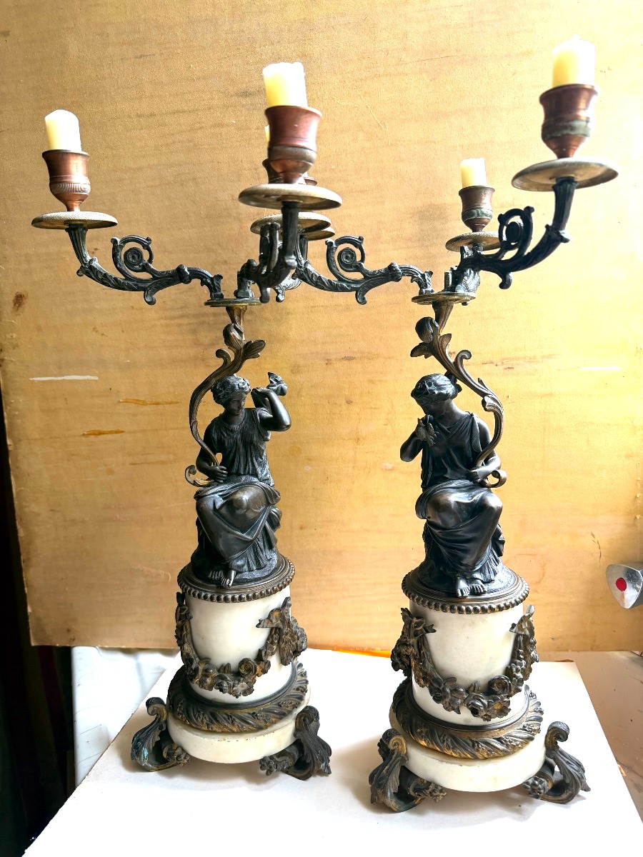 Pair Of Three-armed Castle Candelabra Made Of Carrara Marble And Chiseled Bronze With A Patina, 19