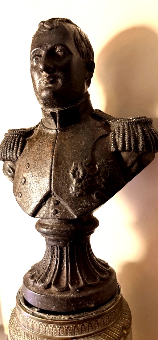 Buste fonte de fer début XIXème du" Général Buonaparte ",sur socle tambour étoilé en serpentine-photo-4
