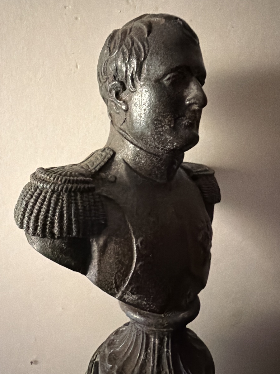 Buste fonte de fer début XIXème du" Général Buonaparte ",sur socle tambour étoilé en serpentine-photo-7