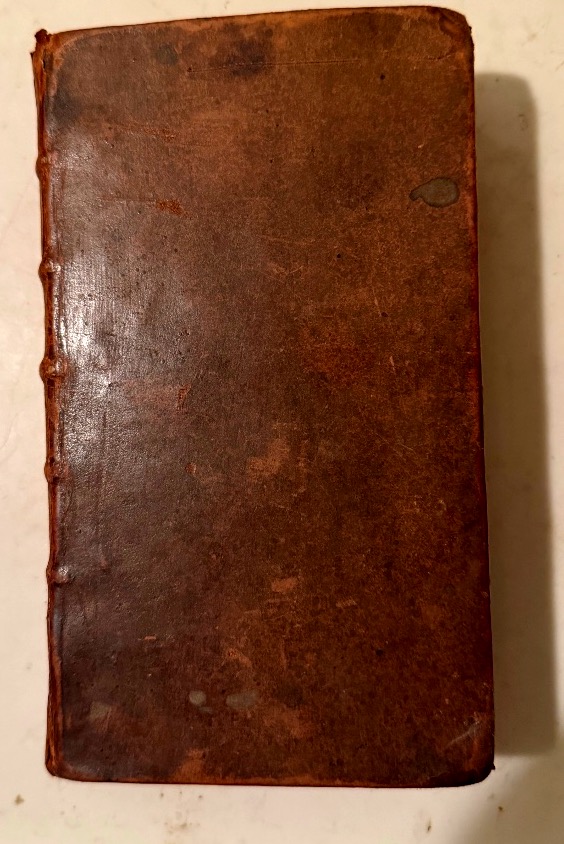  1 Vol. In 12 :"Les Amours de Leucippe et de Clitophon ," trad. du Grec . A  Amsterdam 1733-photo-2