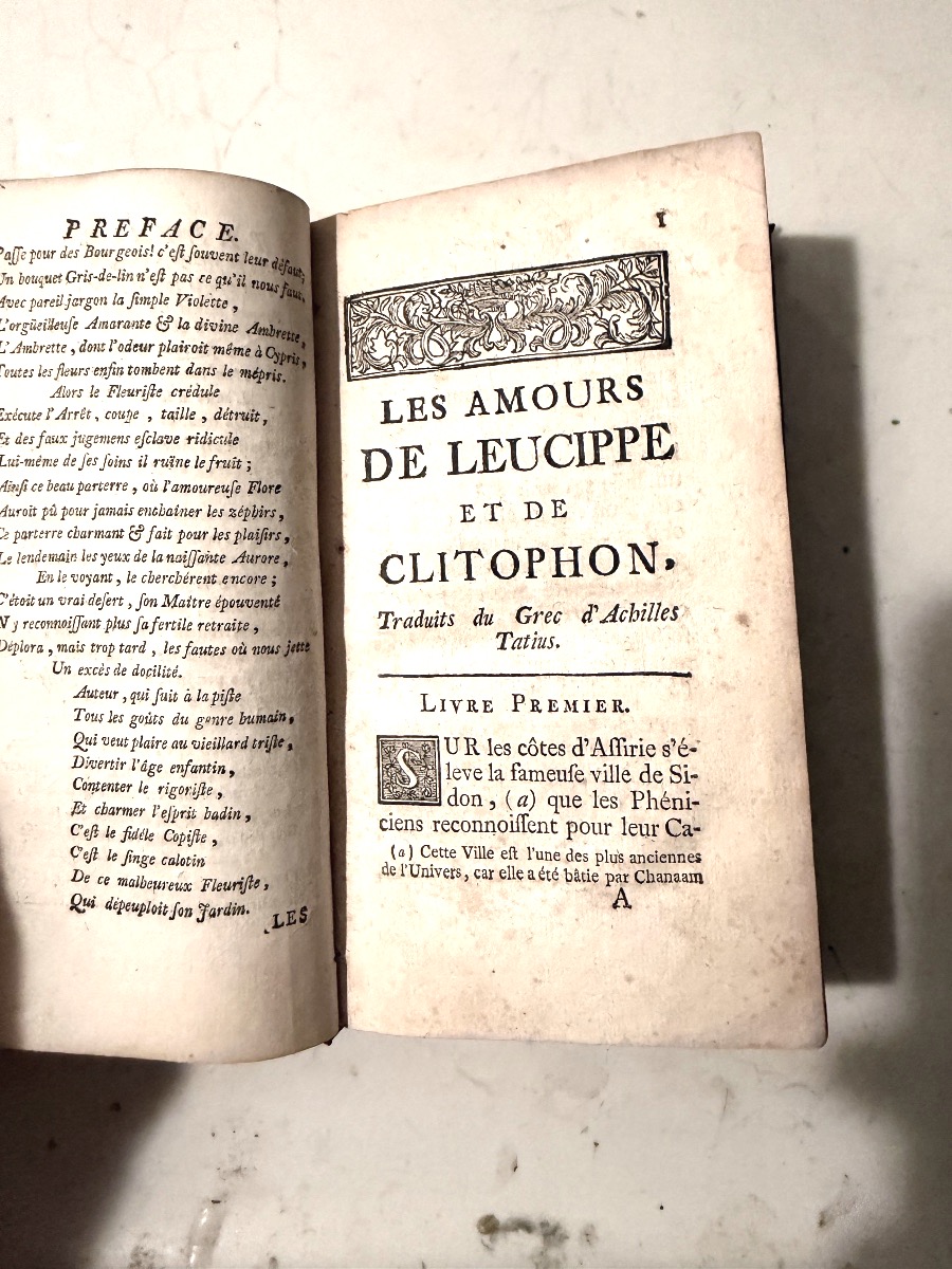  1 Vol. In 12 :"Les Amours de Leucippe et de Clitophon ," trad. du Grec . A  Amsterdam 1733-photo-5
