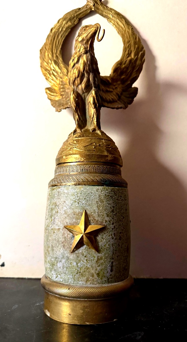 Important Porte Montre en bronze a l'aigle ailes levées en bronze doré socle serpentine XIXè-photo-8