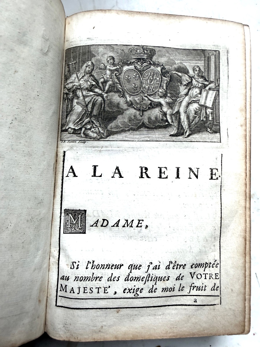 Aux Armes de la Maison de  "Marie Leczinska " Riche reliure en maroquin rouge à la Fanfare 1728-photo-1