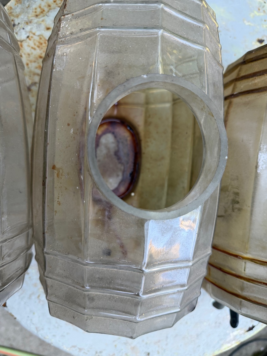 Ensemble de quatre caves à parfum: " tonneau" en verre moulé robinets d'étain ,des années "30"-photo-6