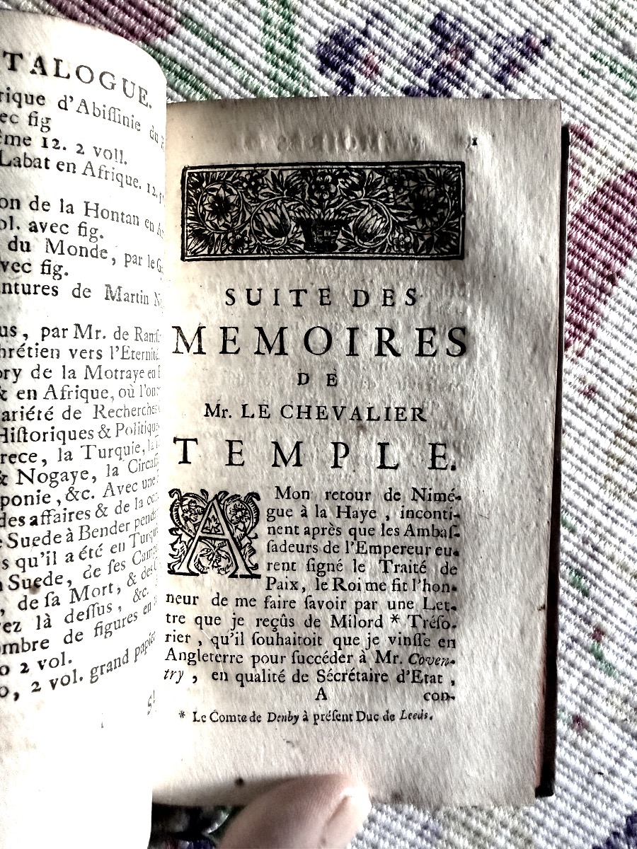 De la Bibliothèque des Princes d'Arenberg "Nouveau Mémoires du Chevalier Guillaume Temple. 1729-photo-4
