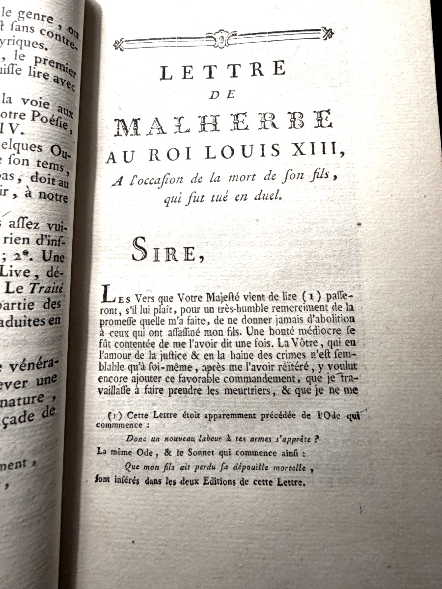 Poems By Malherbe In A Fine Glossy Calfskin Binding With A Ribbed Spine. Paris, Barbou, 1764.-photo-1