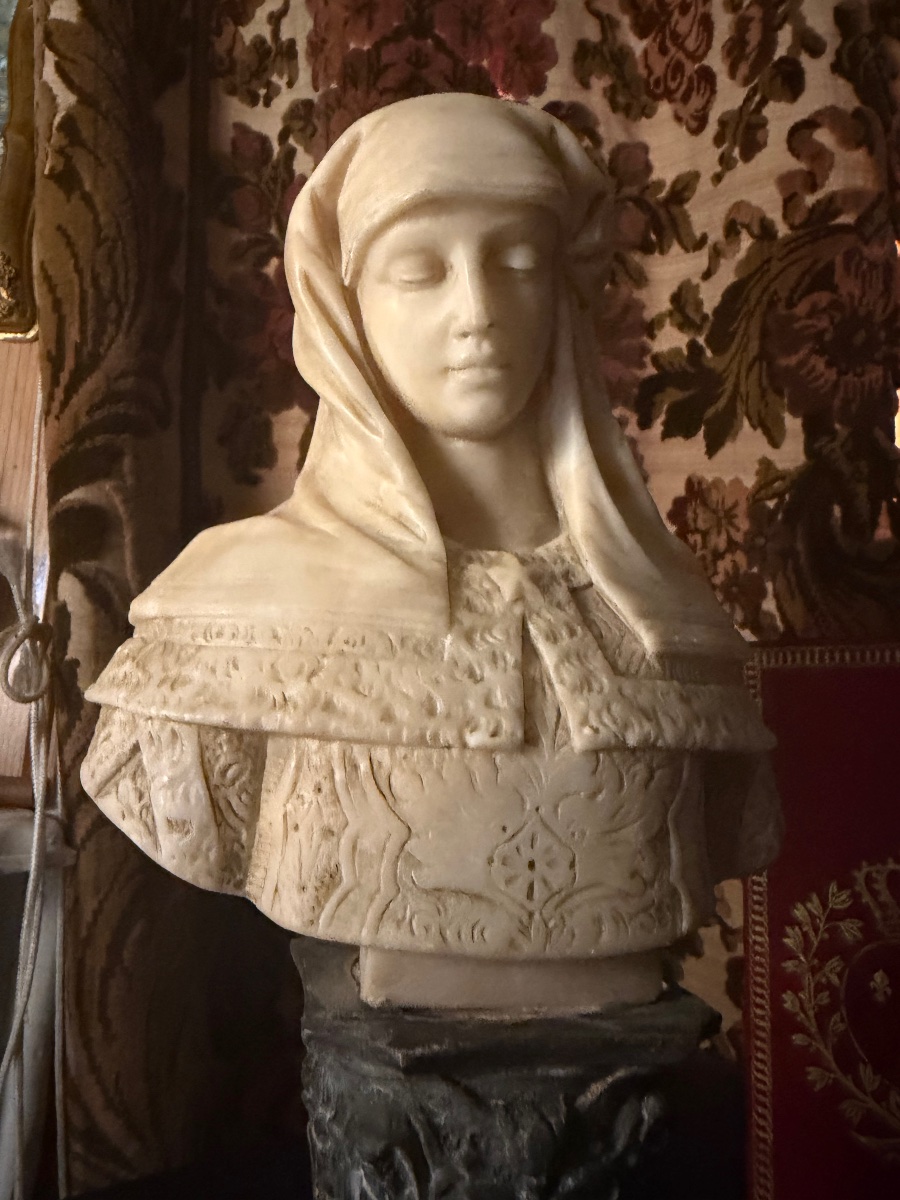 Bust Of A Woman With Covered Hair In The Italian Renaissance Style, Signed Bosio, 19th Century-photo-1