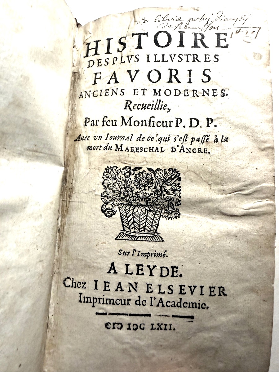 Vol. 12: History Of The Most Illustrious Favorites, Ancient And Modern, Published By Aux Armes, Leiden, 1762-photo-1