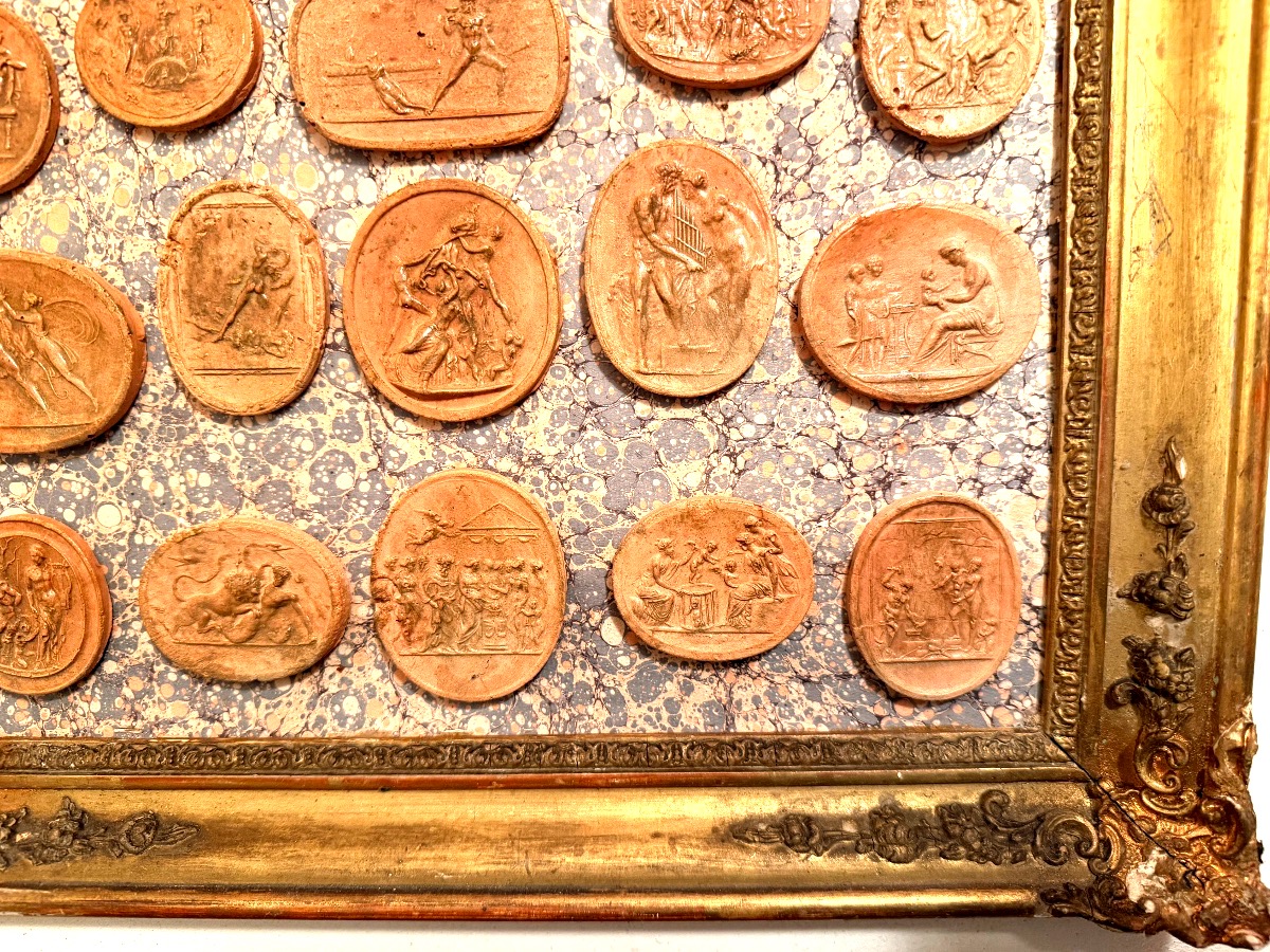 Collection d'empreintes de Camées en Terra-cotta d'Antiques encadrés XIX ème Castello Di Samm..-photo-1