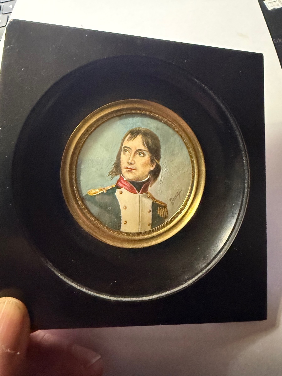  A Fine 19th-century Ivory Miniature, Beautifully Framed, Depicting The Young Officer Bonaparte, Signed By Ausay -photo-4