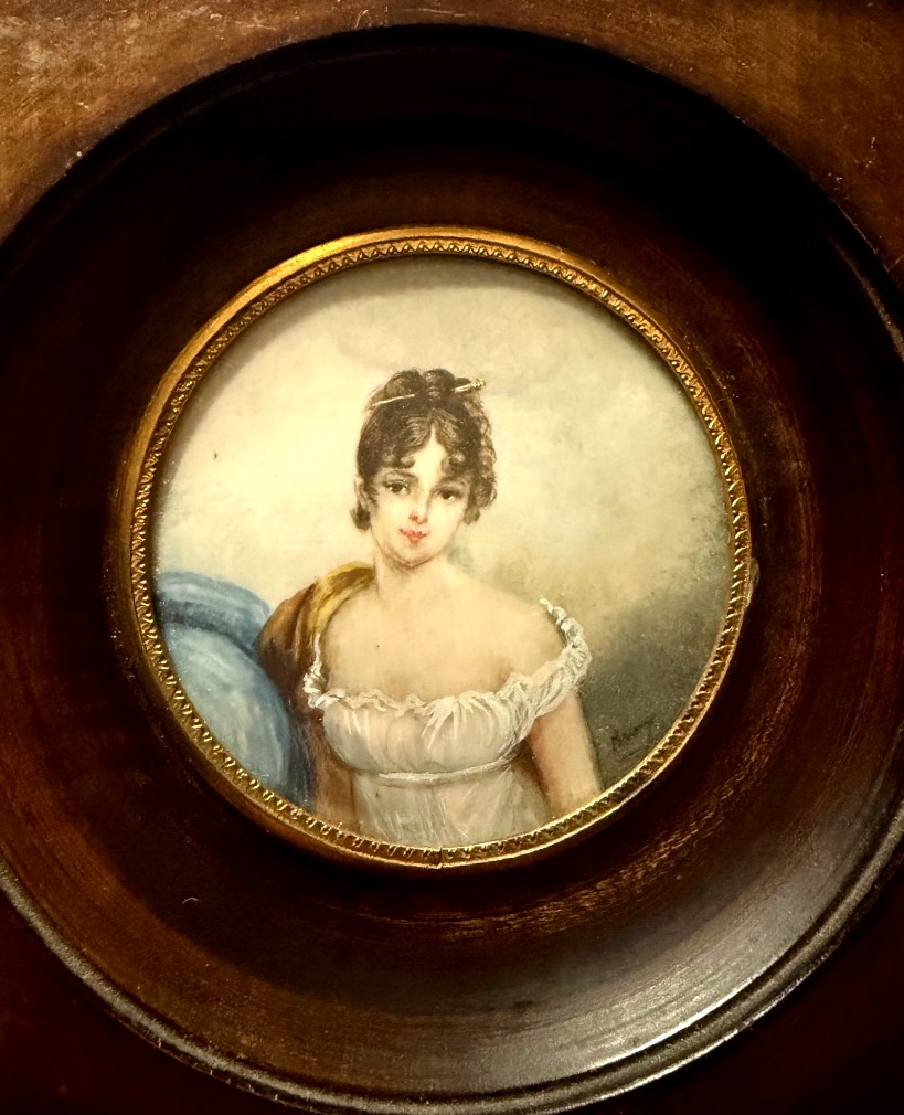 A Charming 19th-century Framed Portrait Featuring A Miniature On Ivory Of The Young Joséphine De Beauharnais-photo-2