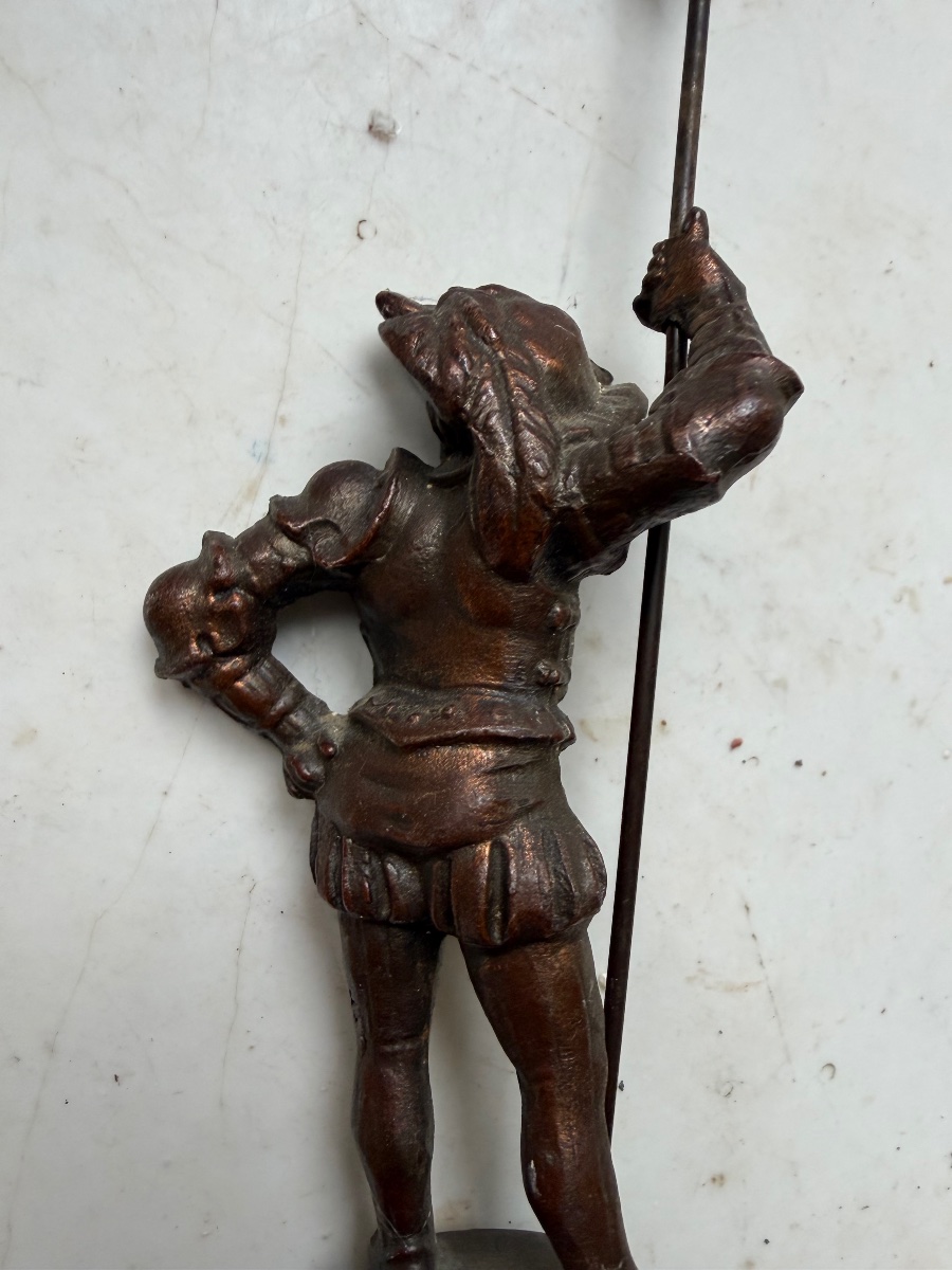  Fine Statuette d'un garde de la Renaissance a la hallebarde  métal patine bronzée Napoléon III-photo-4