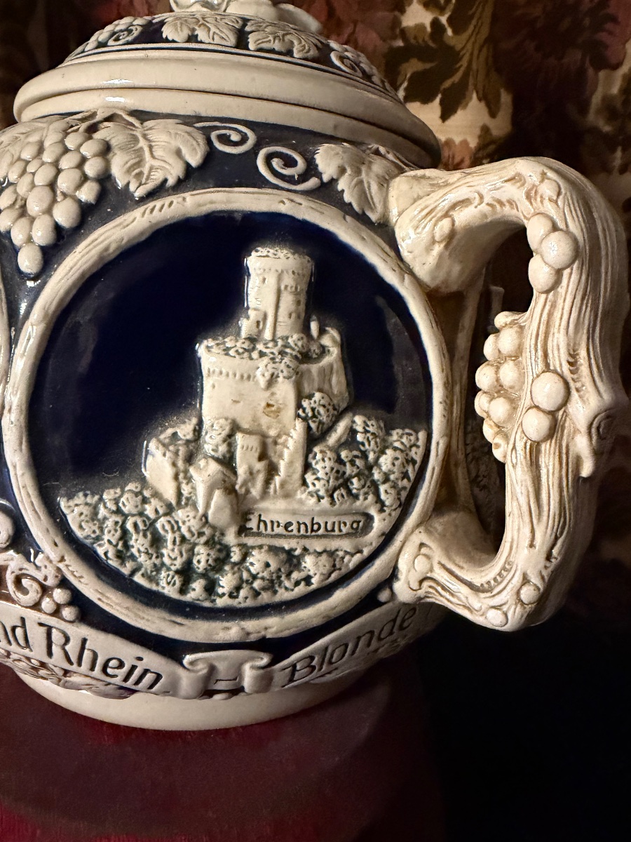 Large German Baroque-style Punch Or Mulled Wine Bowl In The Romantic Style, Featuring A Citadel Motif-photo-7