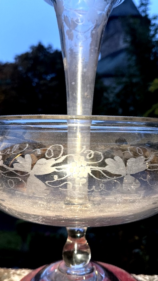 Original Large "bouquetière" Centerpiece Aquarium, Made Of Engraved Louis Philippe-style Blown Glass-photo-2
