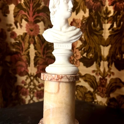 Premiere-Image-1816970
