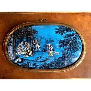 Rare Very Beautiful Nativity In A Generous Medallion Of A Beautiful Oval In Enameled Copper Thick. 18th.