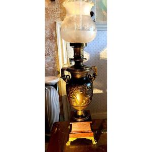  Belle Importante Lampe à Pétrole En Bronze Deux Patines N III Attribuée à Barbedienne Mécanisme
