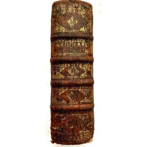A Strong Volume In12 From 1661, In Paris "the Memoirs Of Messire Philippe De Commines Sr d'Argenton