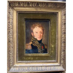 Dans son beau cadre 1er Empire , portrait du jeune Exelmans Maréchal de France  1803 ,  H/Toile
