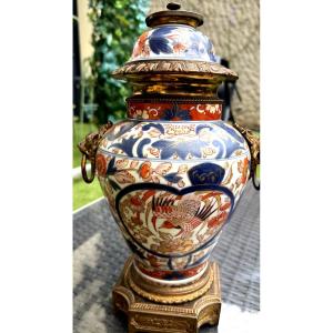 Pot a gingembre monte bronze doré Napoléon III formant pied de lampe garniture richement decore