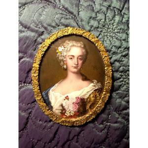 Beautifuland Finished Miniature Portrait On Ivory 18 Thh Century , Of A Lady Of Quality L XV