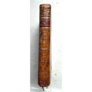 1 Vol.In12. Discours de Monsieur le Chancelier d'Aguesseau . A Paris ,M.DCC.LXX III. Bel Expl.