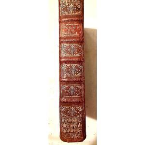 1 Vol. In 12 :"Les Amurs de Leucippe et de Clitophon ," trad. du Grec . A Amsterdam 1733