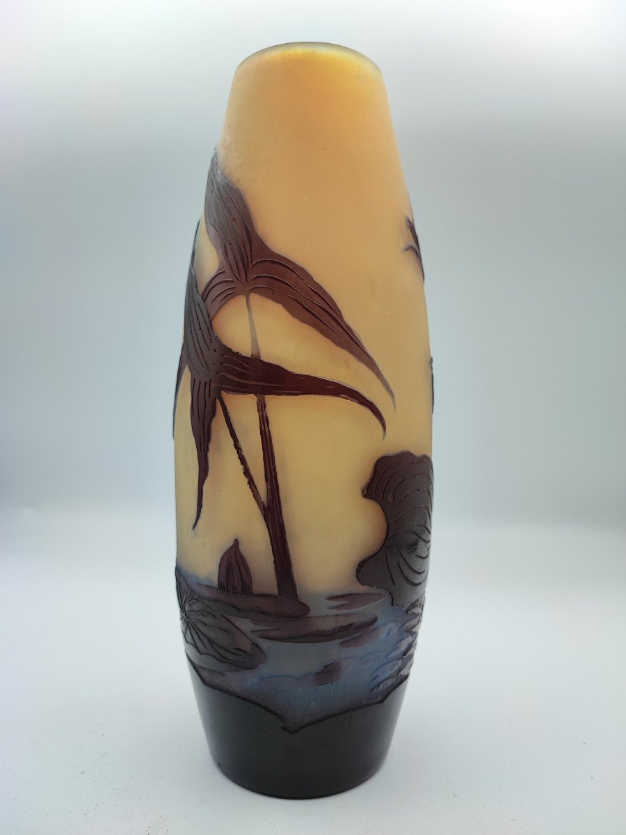 Establishment Gallé - Oblong Vase With Water Lily Decor-photo-2