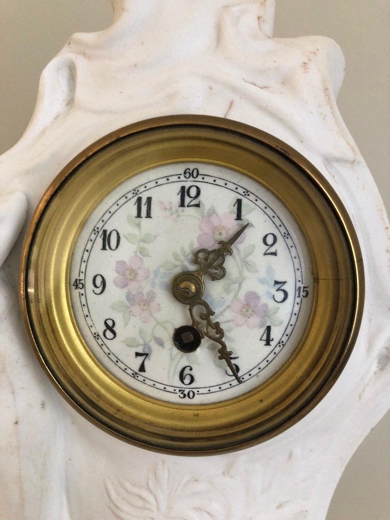 Beautiful Biscuit Clock From The Art Nouveau Period With Floral Decoration -photo-4
