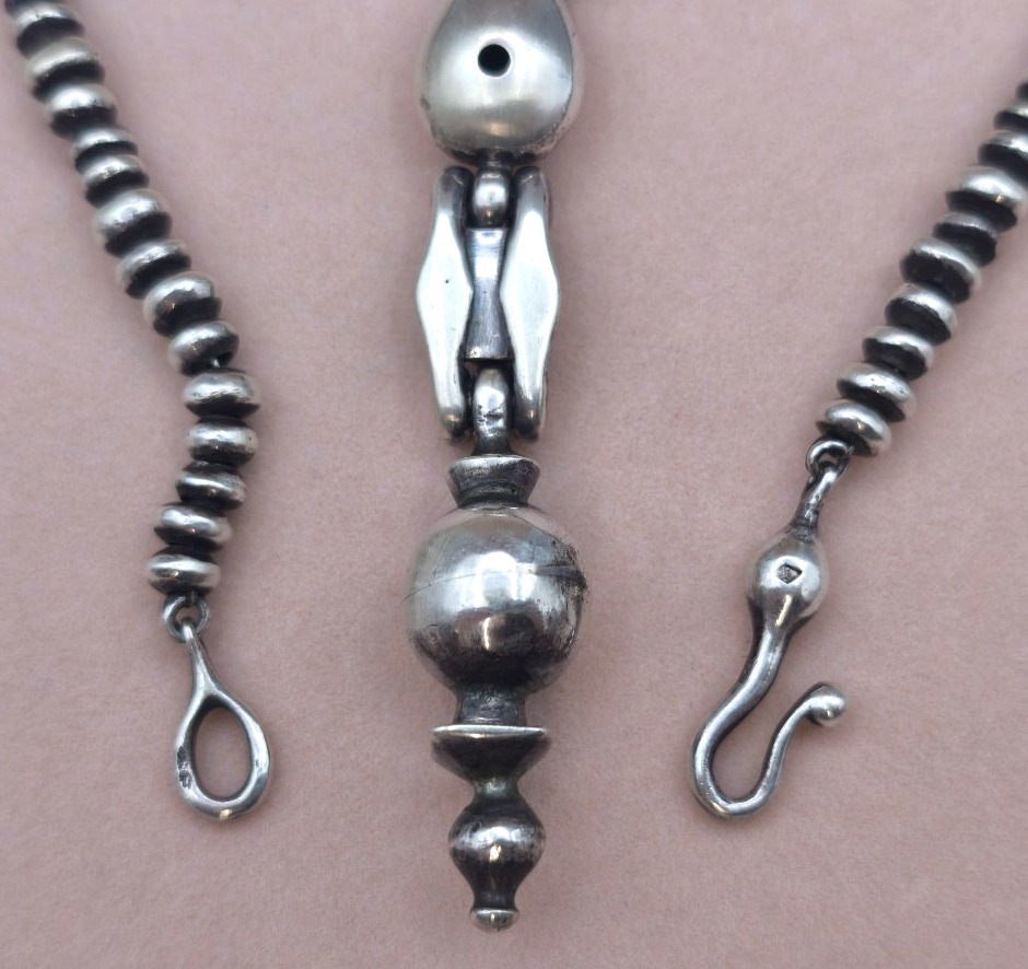 Goudji - Collier en argent moderniste -photo-3