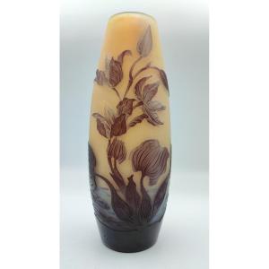 Establishment Gallé - Oblong Vase With Water Lily Decor