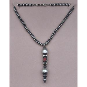Goudji - Collier en argent moderniste