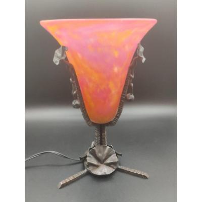 Daum Nancy - Beautiful Tulip Lamp 