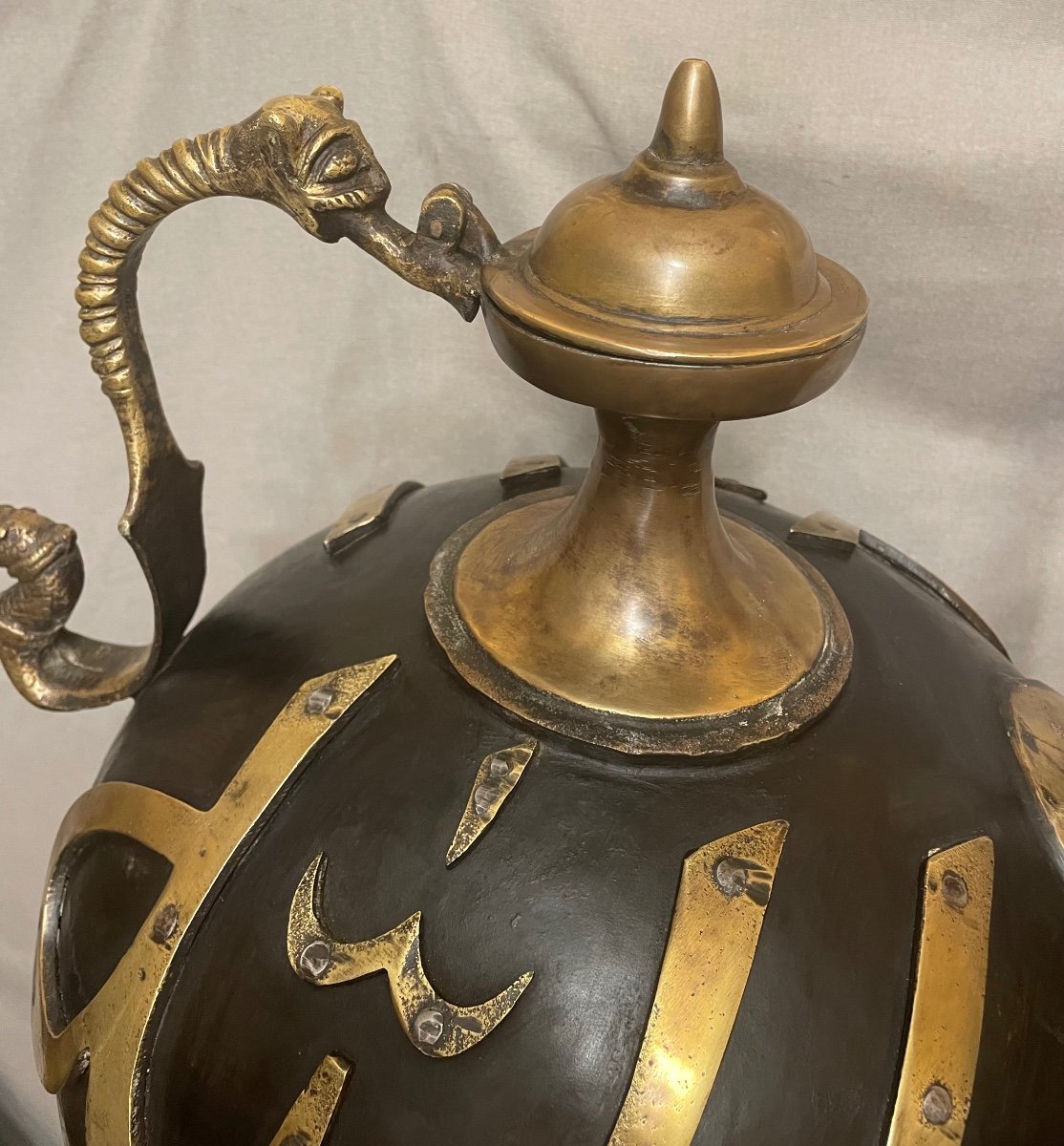 Large 19th Century Islamic Teapot-photo-3