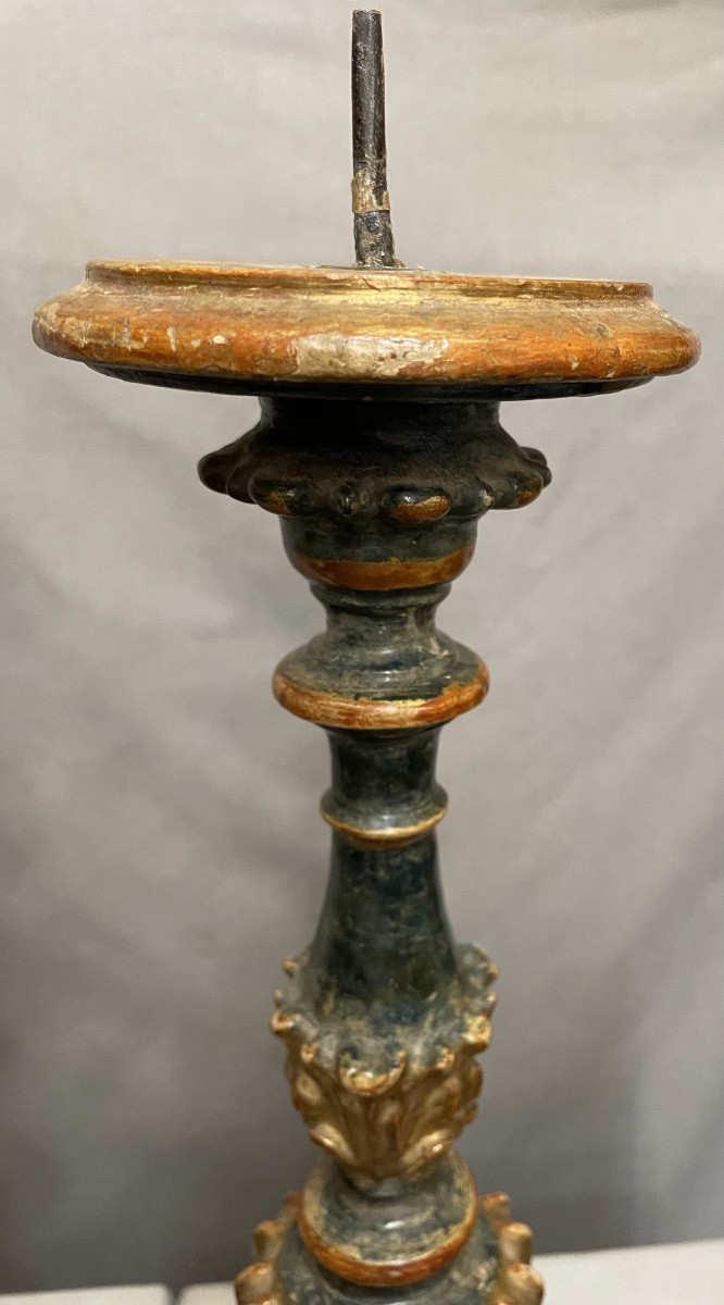 Pair Of 17th Century Lacquered And Gilded Candlesticks-photo-1