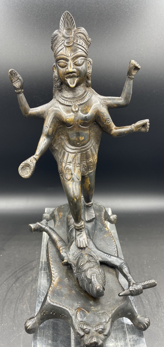 Sculpture indienne en bronze du XIXe siècle représentant Kali et Shiva-photo-2