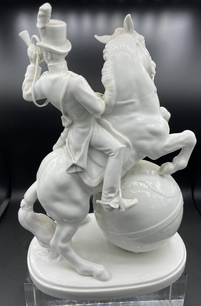 Figurine équestre d'un postillon en porcelaine allemande, XXe siècle-photo-4