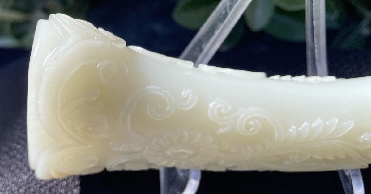 19th-century Mughal Jade Dagger Handle-photo-3