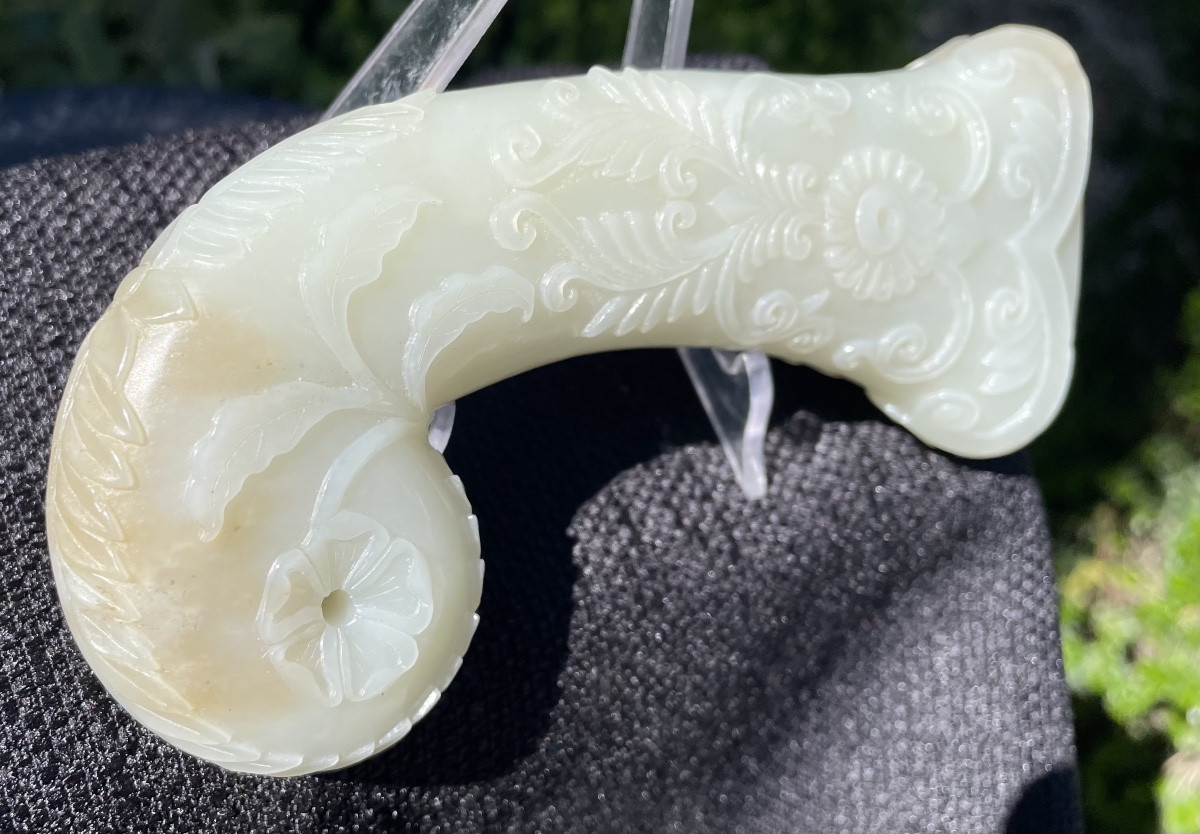 19th-century Mughal Jade Dagger Handle-photo-6