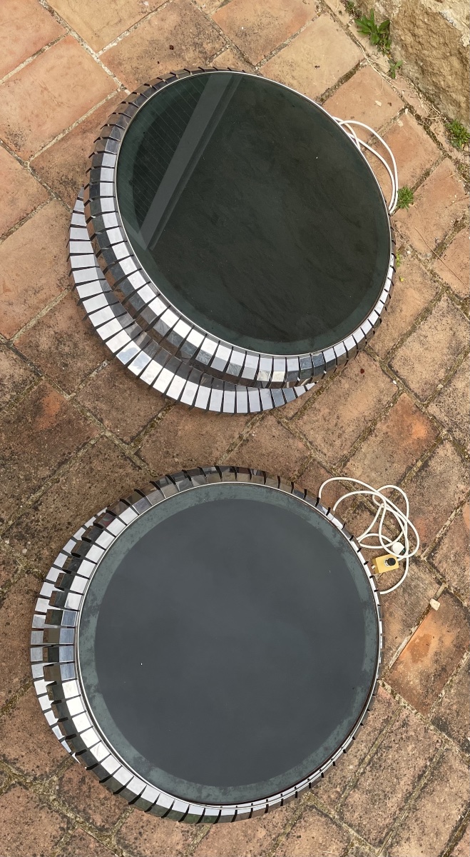 A Pair Of Low Coffee Tables Or 1970s Lamps-photo-3