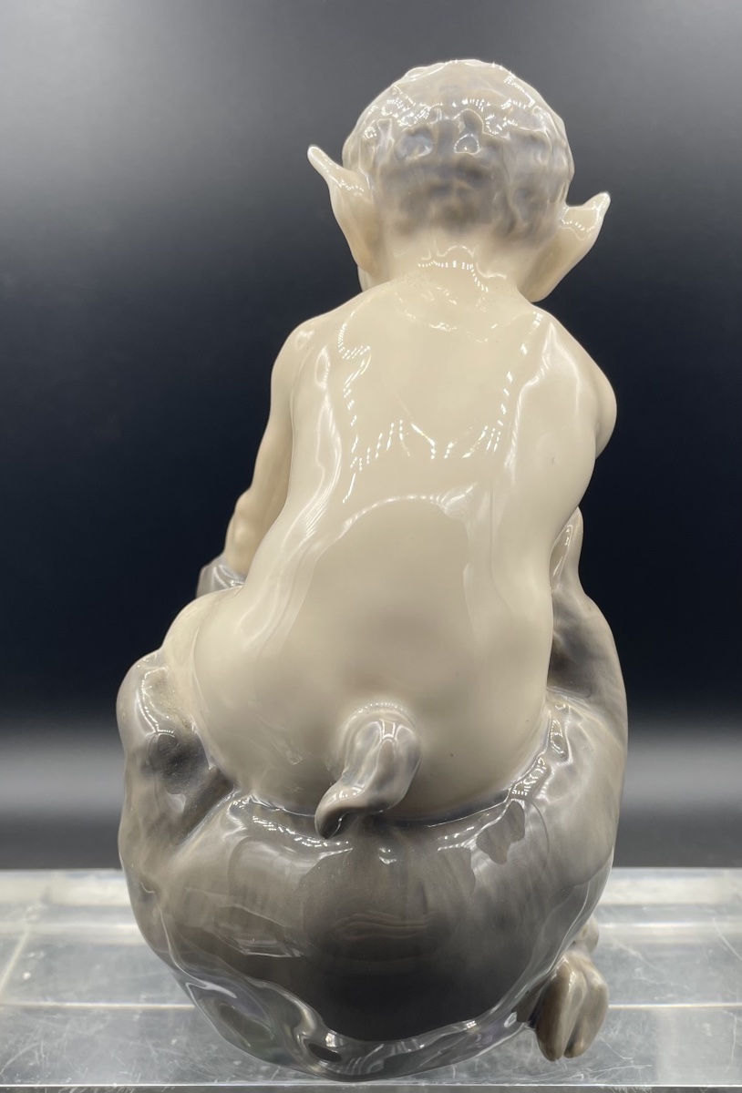 Faune à l'ours en porcelaine Royal Copenhagen, XXe siècle-photo-4