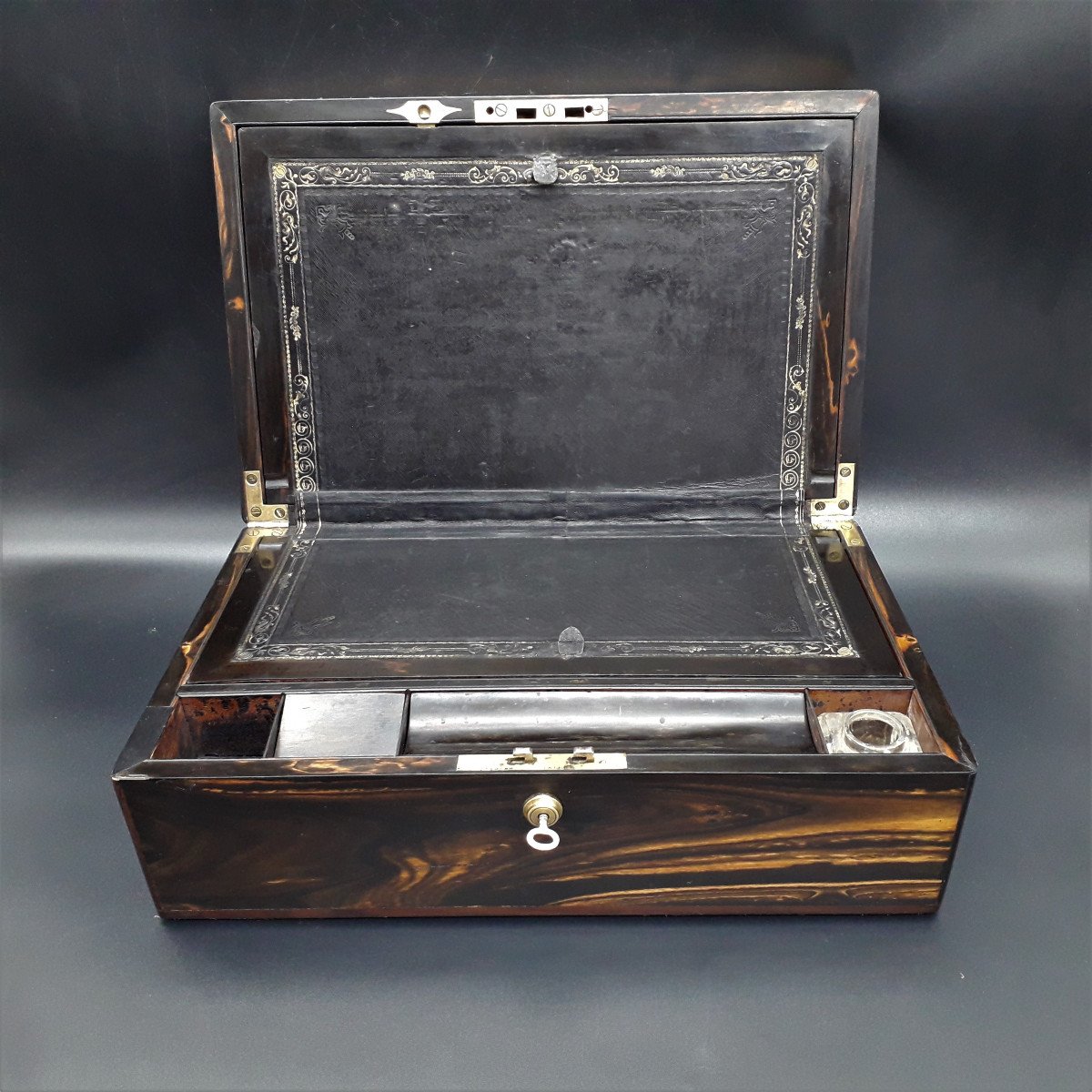 Writing Box In Precious Coromandel Wood-photo-7