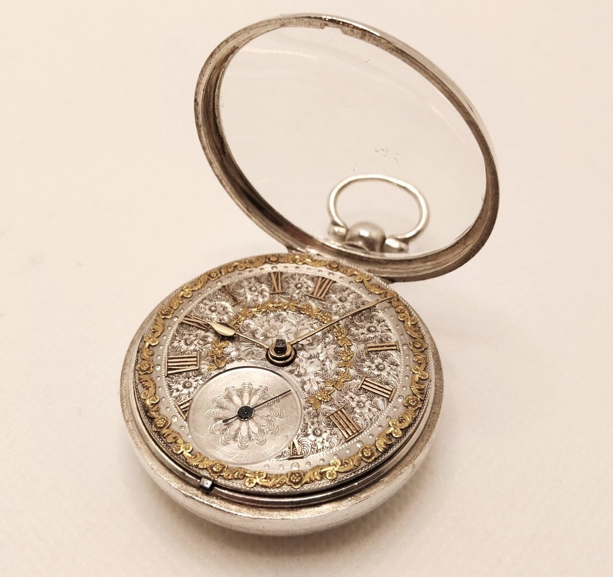 Pocket Watch  With Splendid Embossed Dial  With Floral Motifs. 19th Century, 1882-photo-2