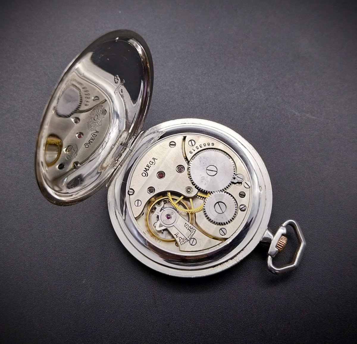 Omega Art Decò Pocket Watch, Circa 1928.-photo-1