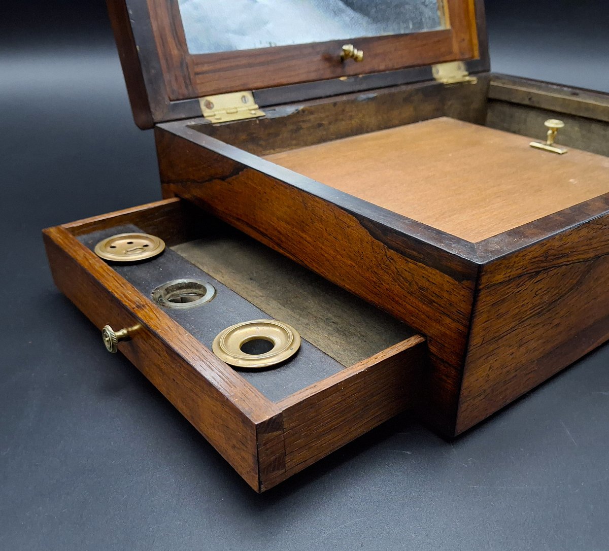 Boîte de voyage en bois de palissandre,  fin du 19ème siècle-photo-3