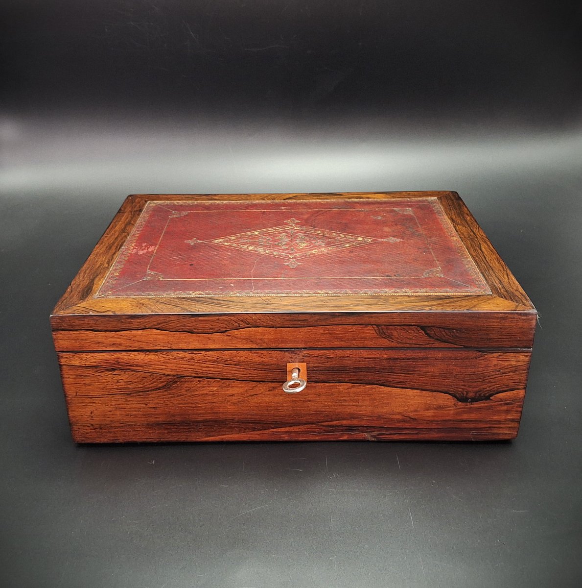 Boîte de voyage en bois de palissandre,  fin du 19ème siècle-photo-4