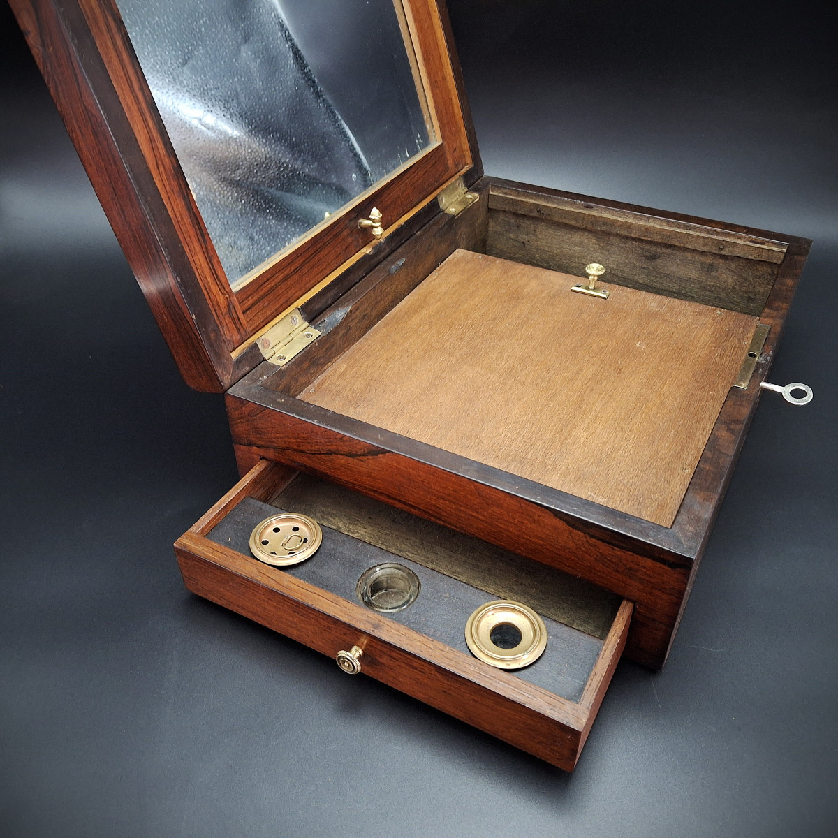 Boîte de voyage en bois de palissandre,  fin du 19ème siècle-photo-7